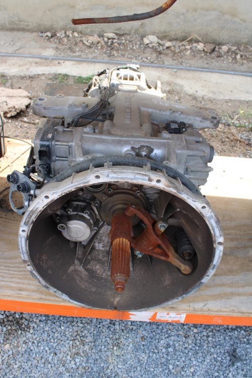 M/BENZ G-330 GEARBOX