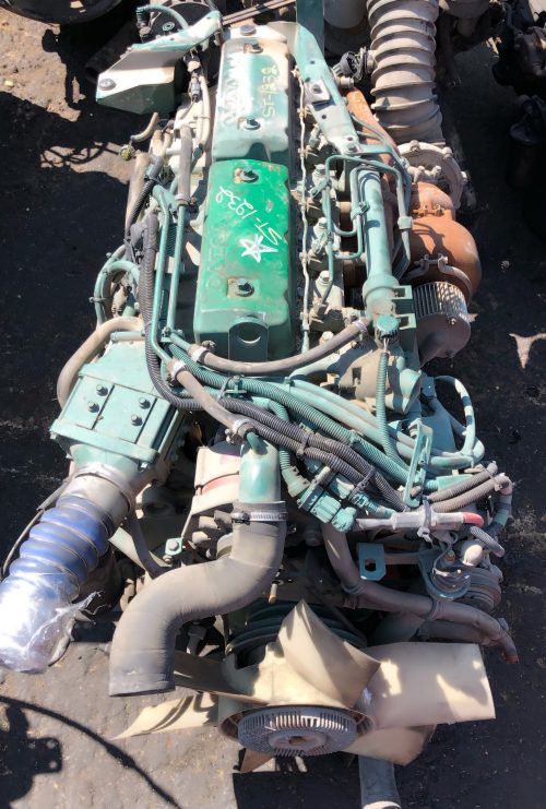 VOLVO D6B ENGINE
