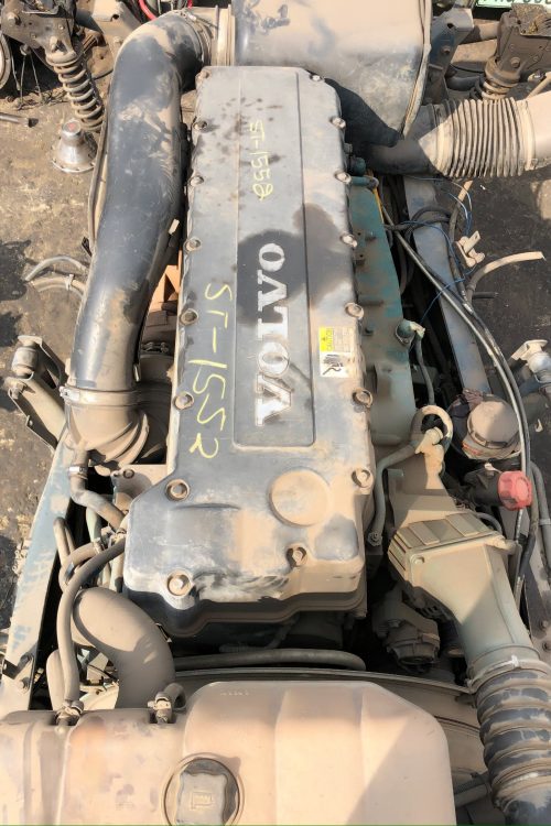 VOLVO D12 ENGINE