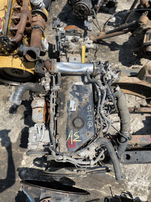 ISUZU 4HK1 ENGINE AND GEARBOX